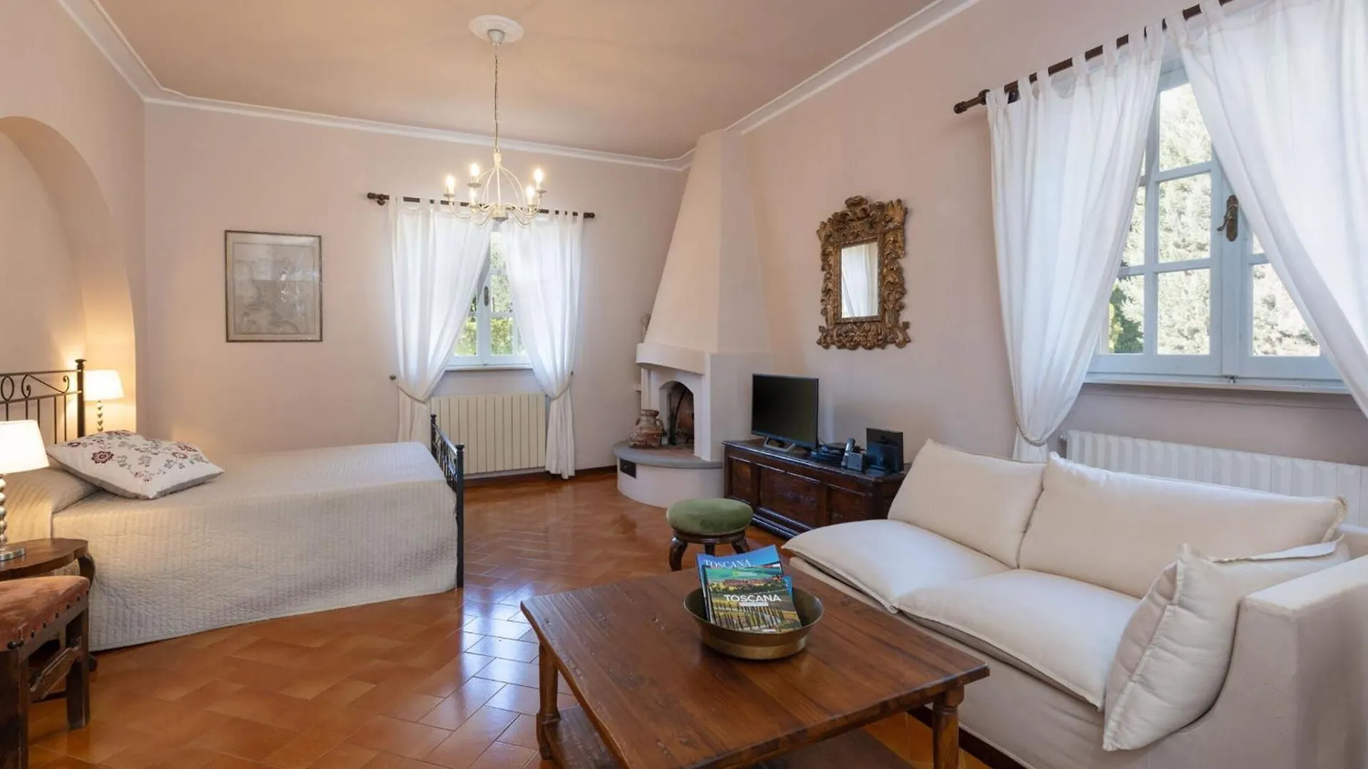 Villa Mimosa Cortona 0*,  Italy